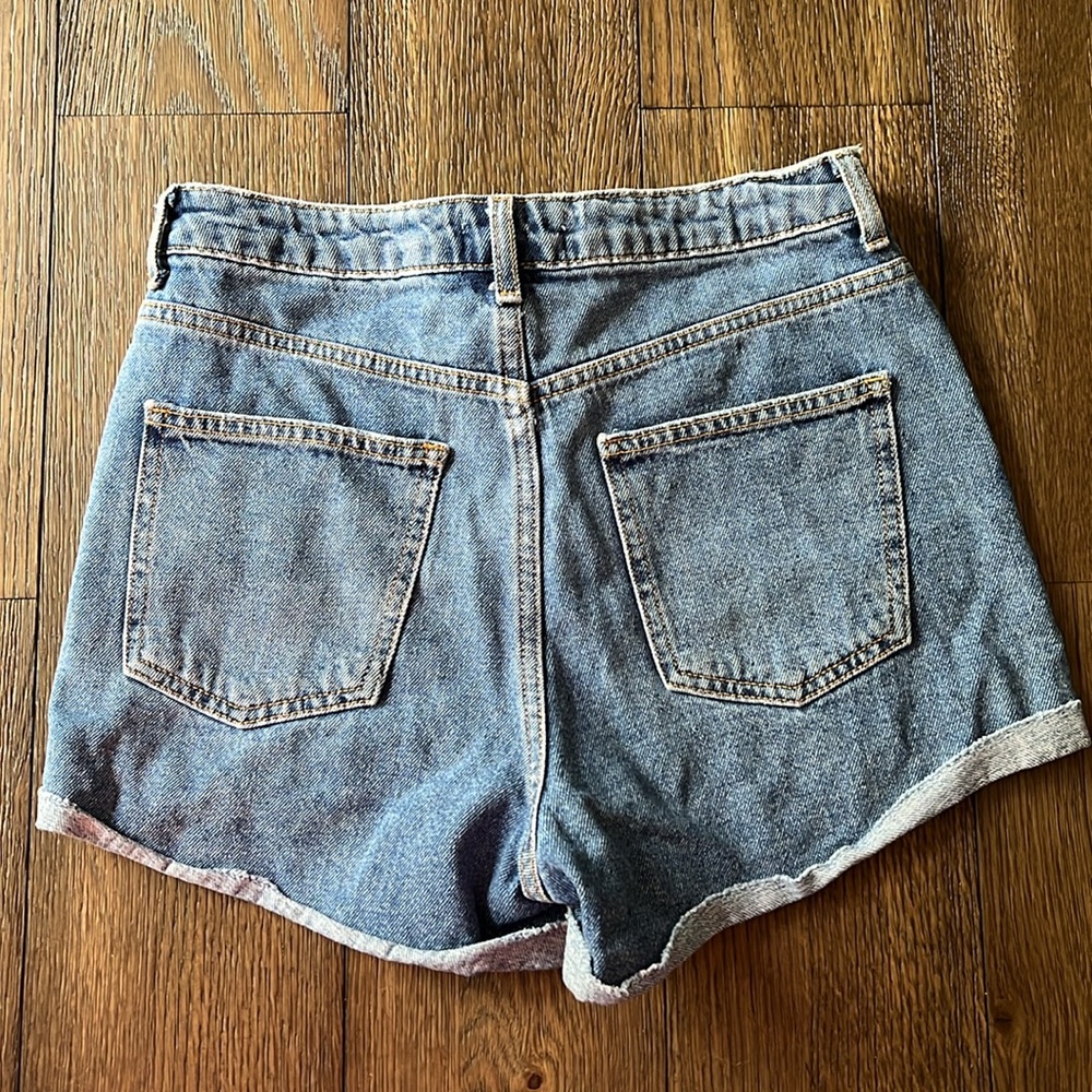 Jean Shorts - Picture 2 of 3